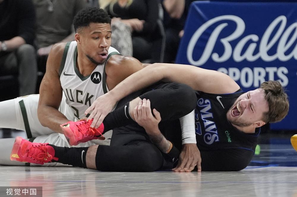 度首当其冲 度首当其冲