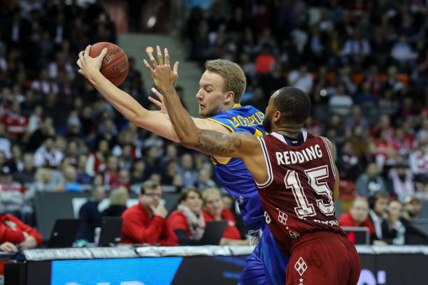 的表现无疑 的表现无疑