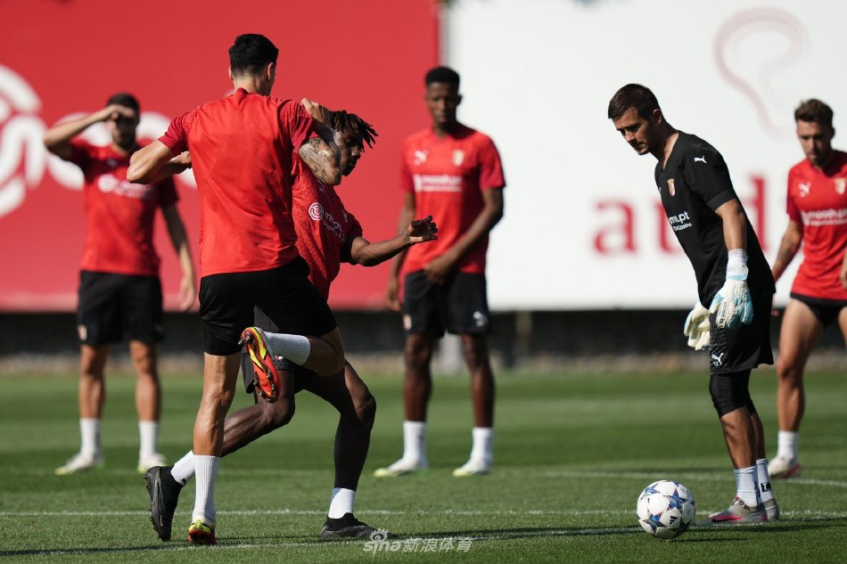 以控球和技 以控球和技