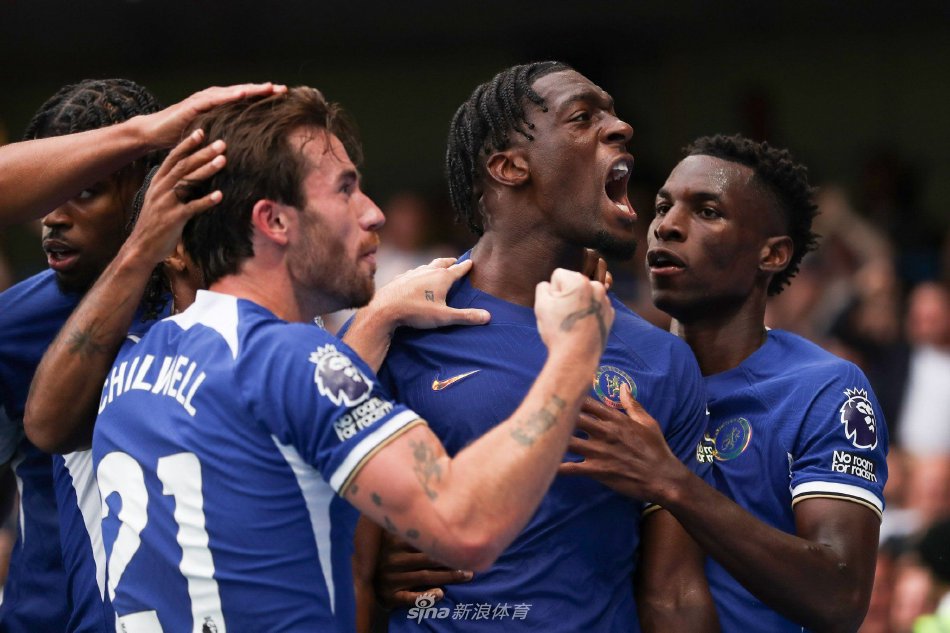 锋线上的强 锋线上的强